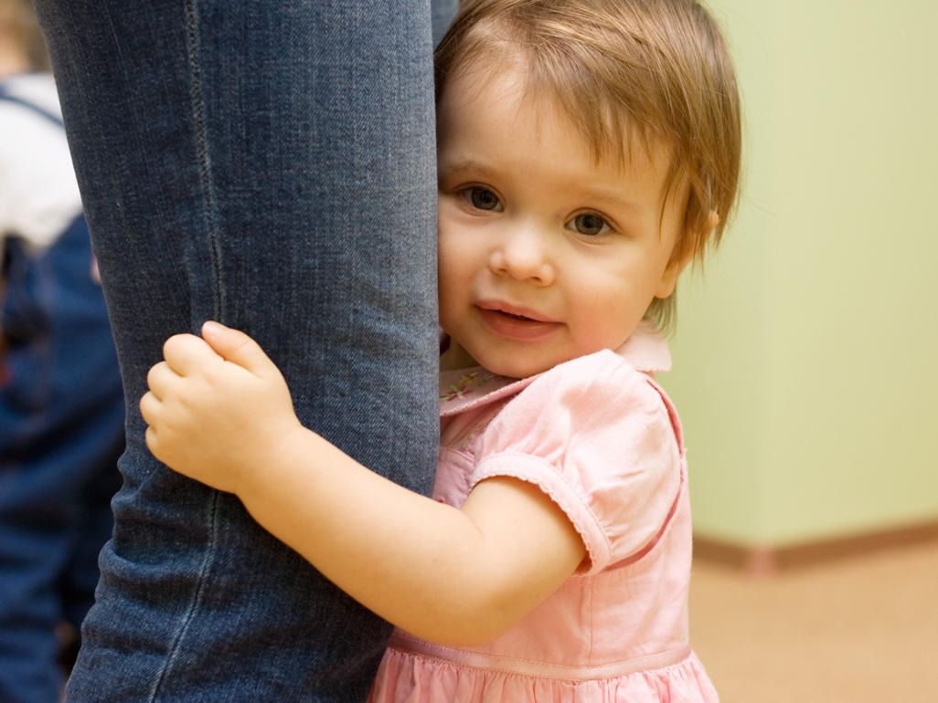 build confidence in shy children